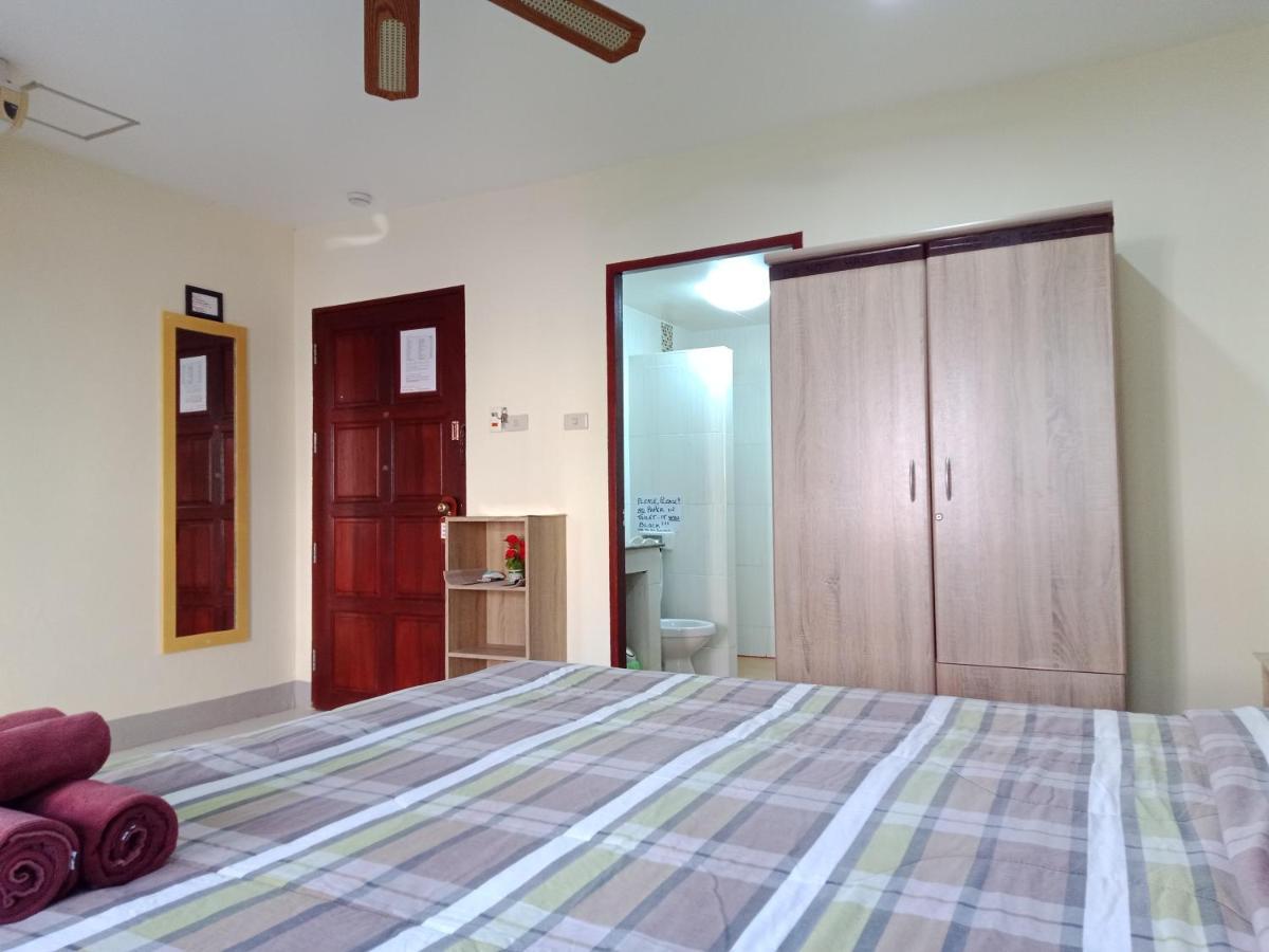 Living Room Guesthouse & Cafe Bar Karon Екстериор снимка